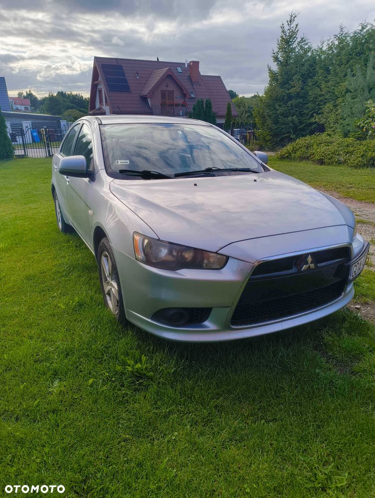 Mitsubishi Lancer - 5
