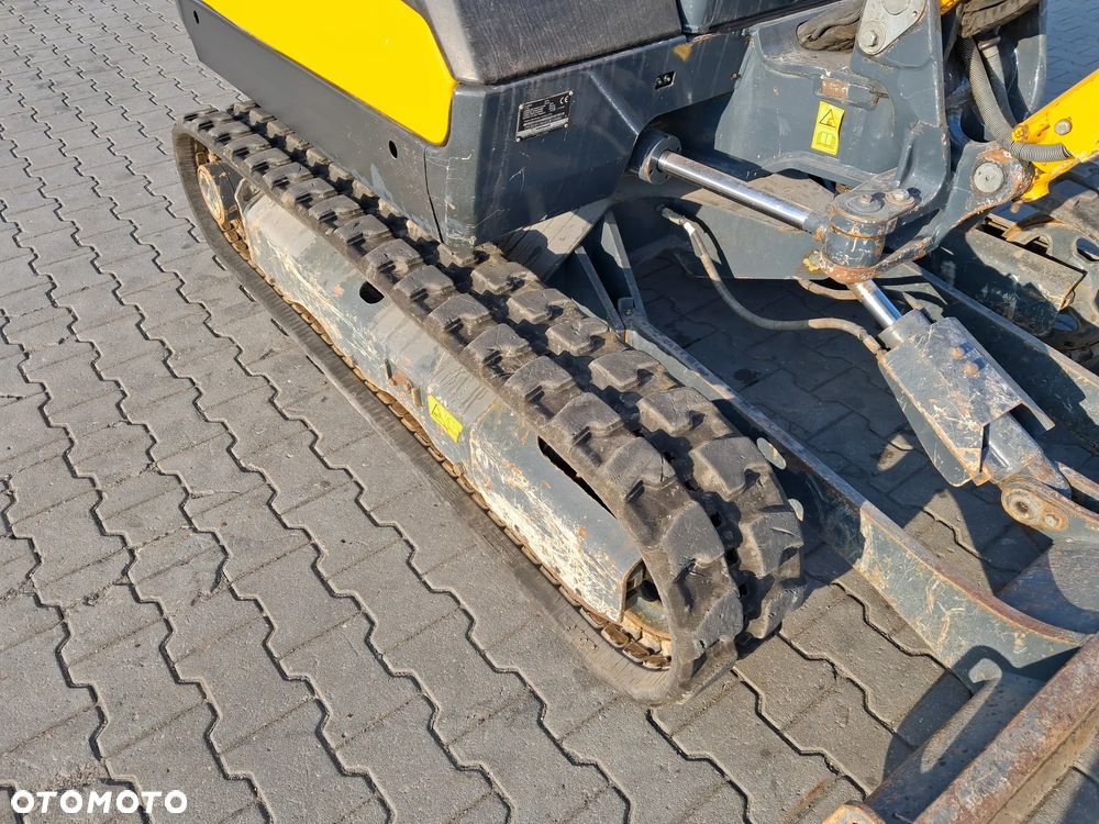 Yanmar SV 26 - 8