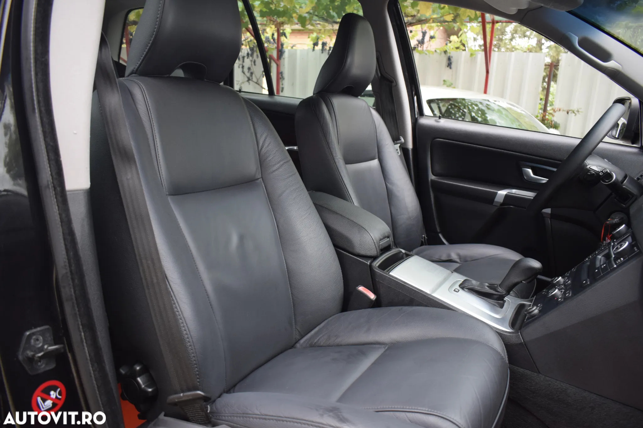 Volvo XC 90 D5 AWD Geartonic Summum - 16