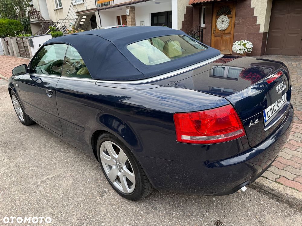 Audi A4 Cabrio 3.0 TDI DPF Quattro - 30
