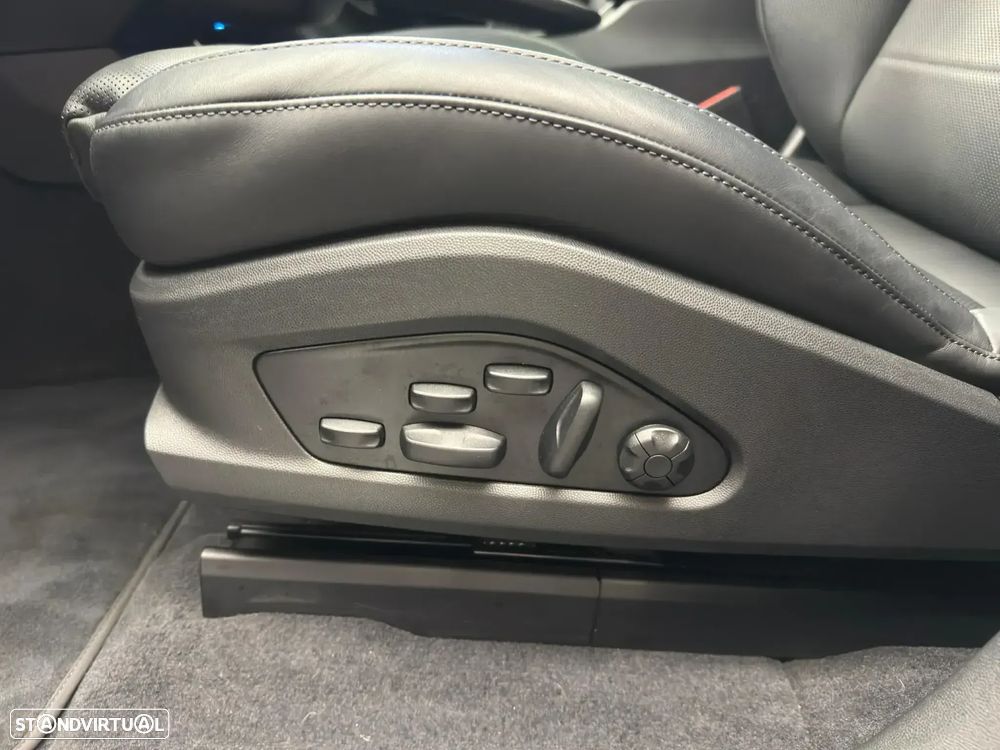 Porsche Macan 4S - 25