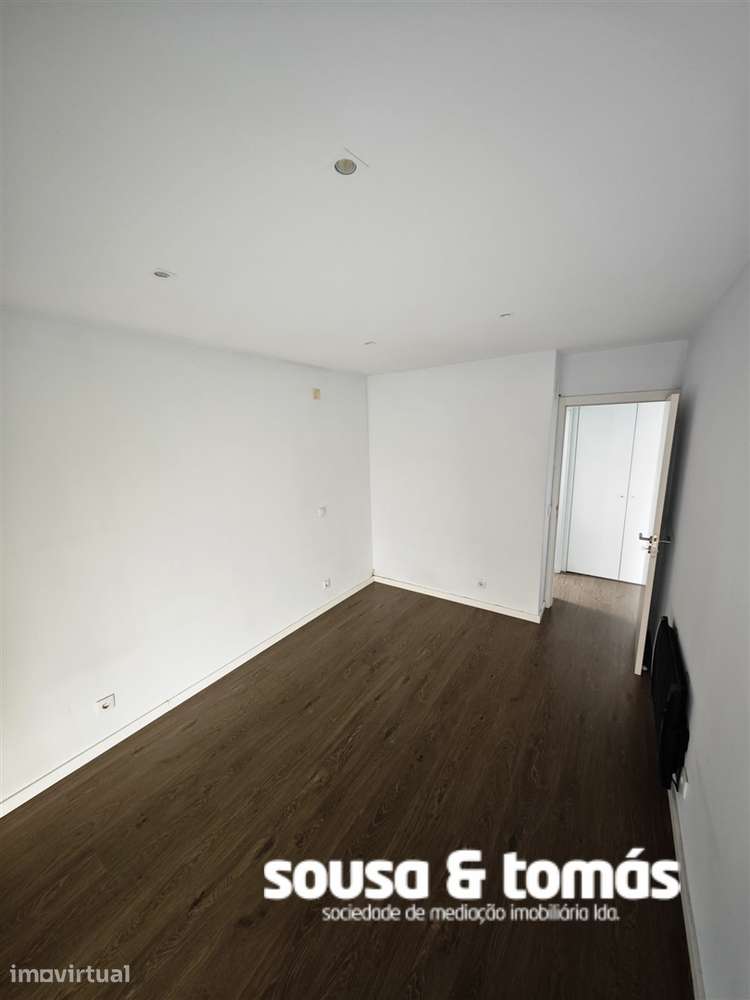 Apartamento T2 Arrendamento em Leiria, Pousos, Barreira e Cortes,Leiri - Grande imagem: 5/7