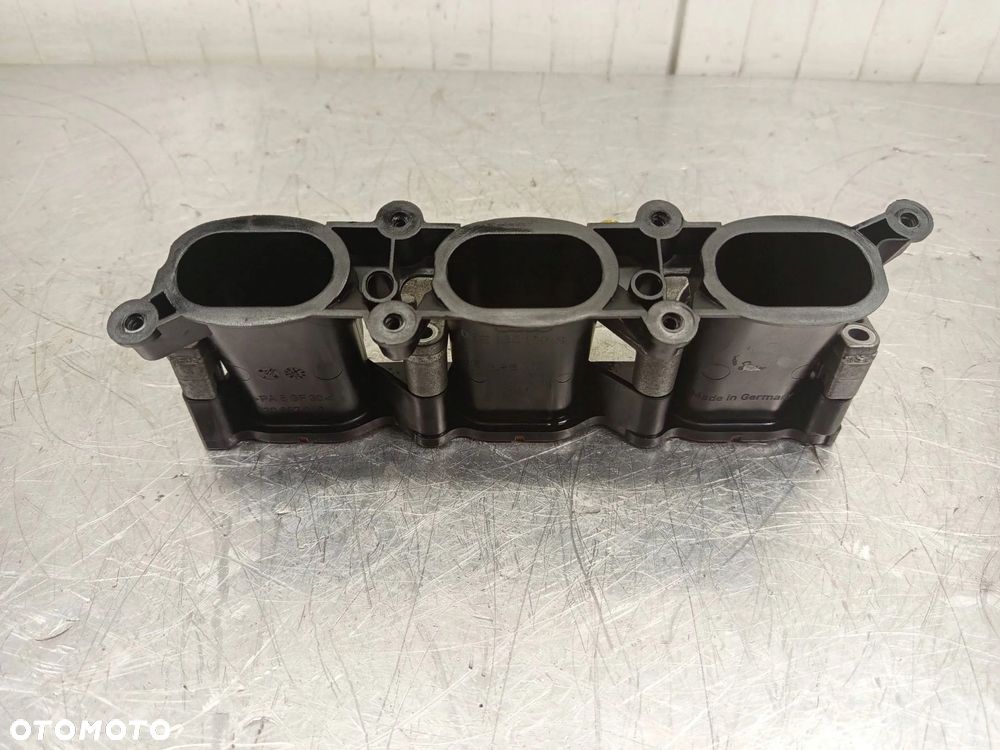 Kolektor ssący z Listwa Wtryskowa Audi A6 C6 3.2 TFSI 06E133109S - 6