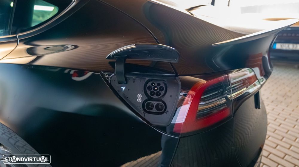 Tesla Model Y Performance Tração Integral - 24