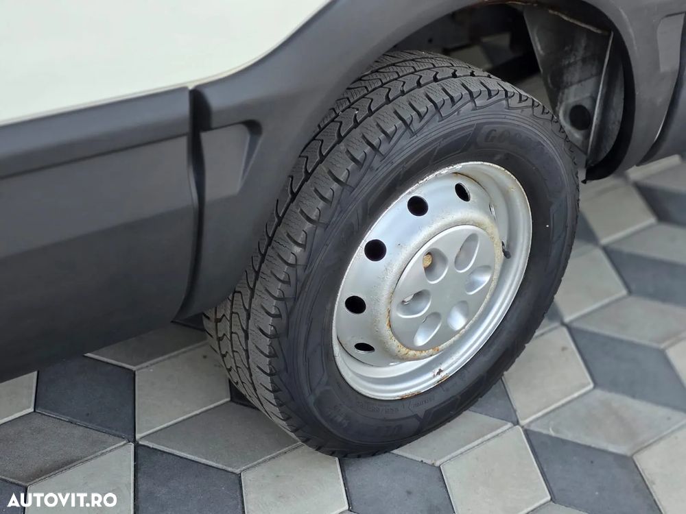 Iveco Daily 2.3D EURO5*//7Locuri //Cabina Dubla//Clima//Rate FIXE//Avans ZERO - 17