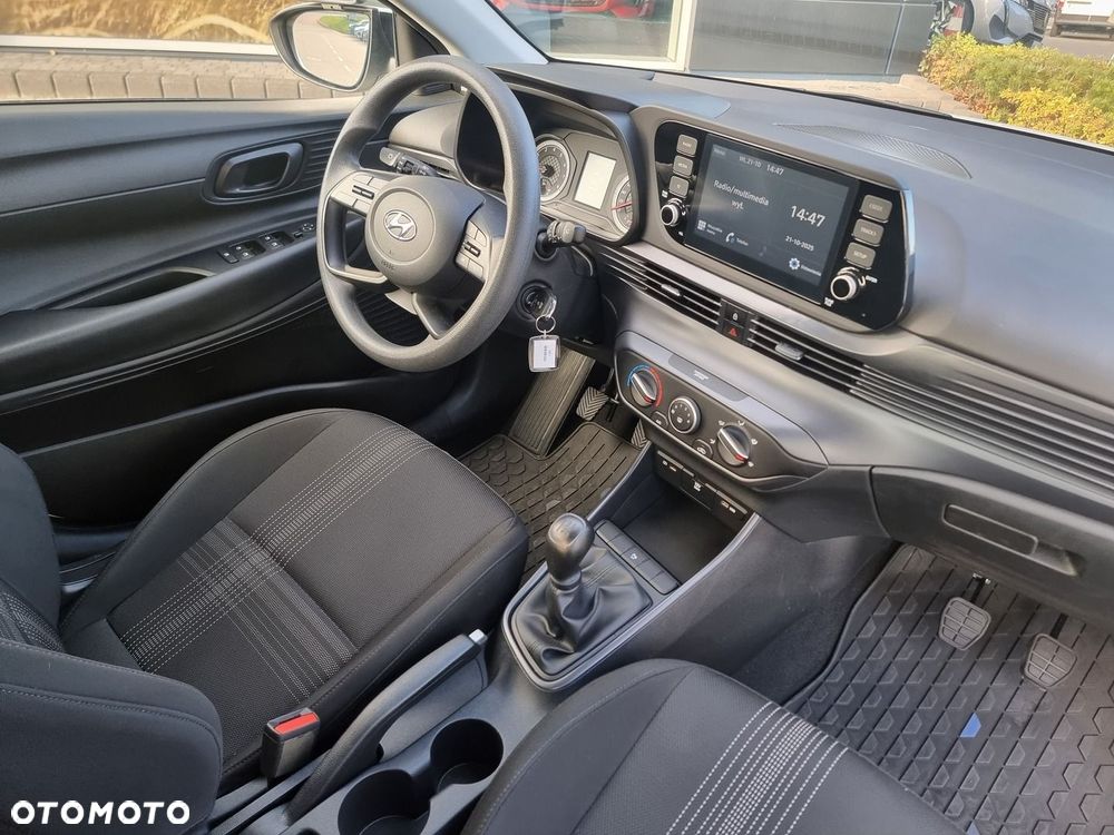 Hyundai i20 1.2 Pure - 19