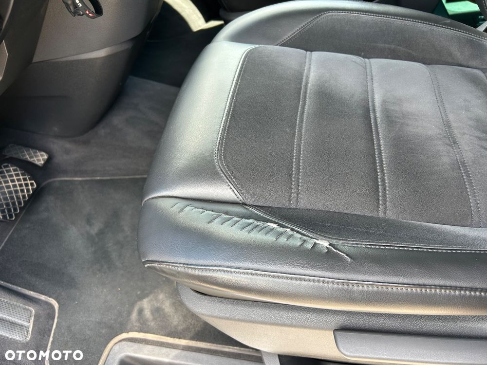 Volkswagen Multivan 2.0 TDI L1 Highline DSG - 12