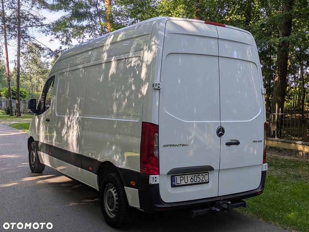 Mercedes-Benz Sprinter - 6