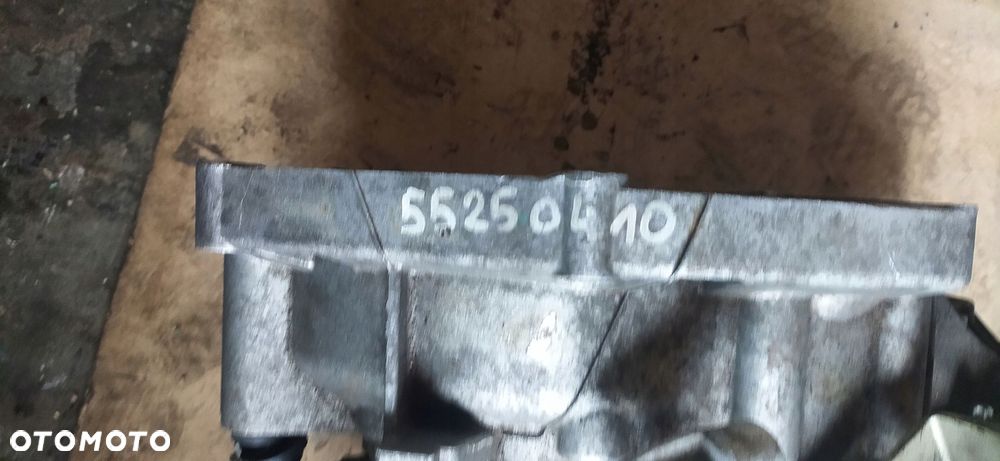 skrzynia biegów jeep renegade 16 55250410 55236747 - 3