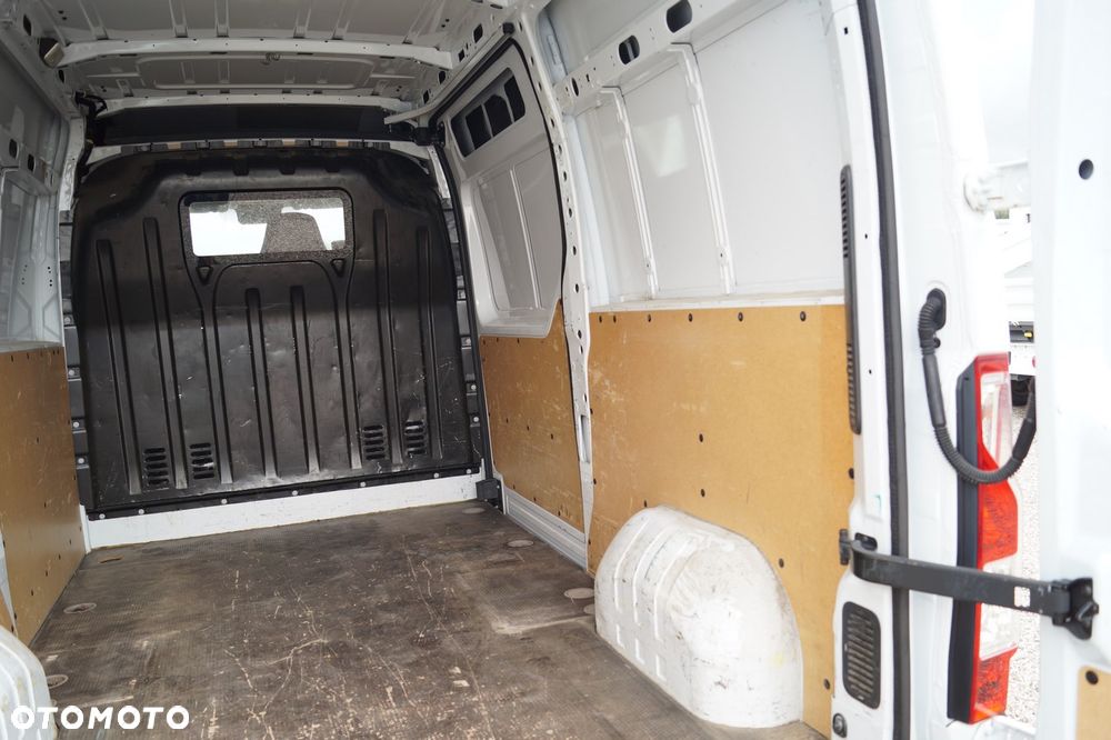 Renault Master - 15