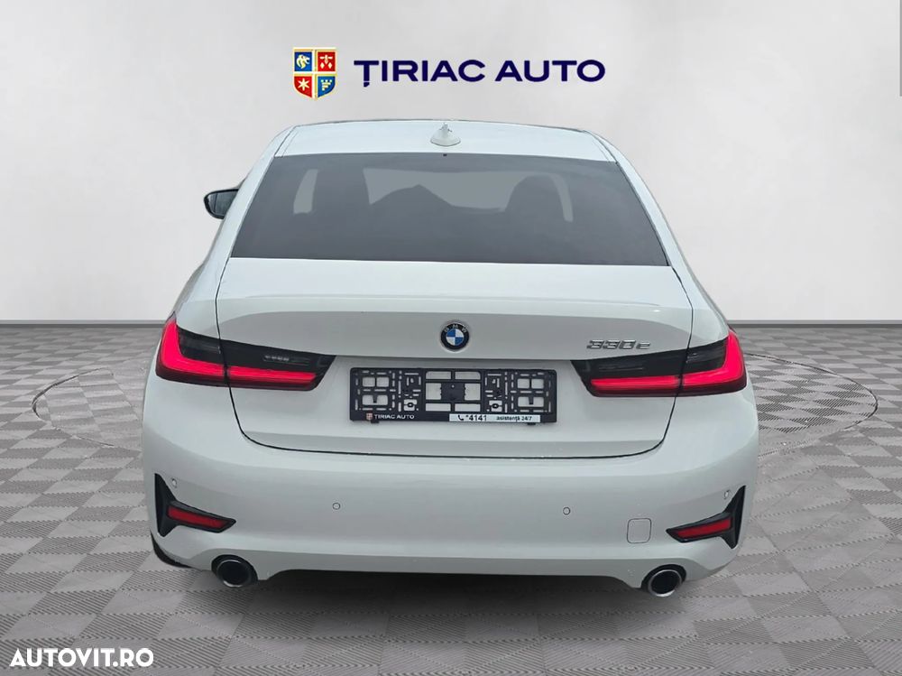 BMW Seria 3 - 4