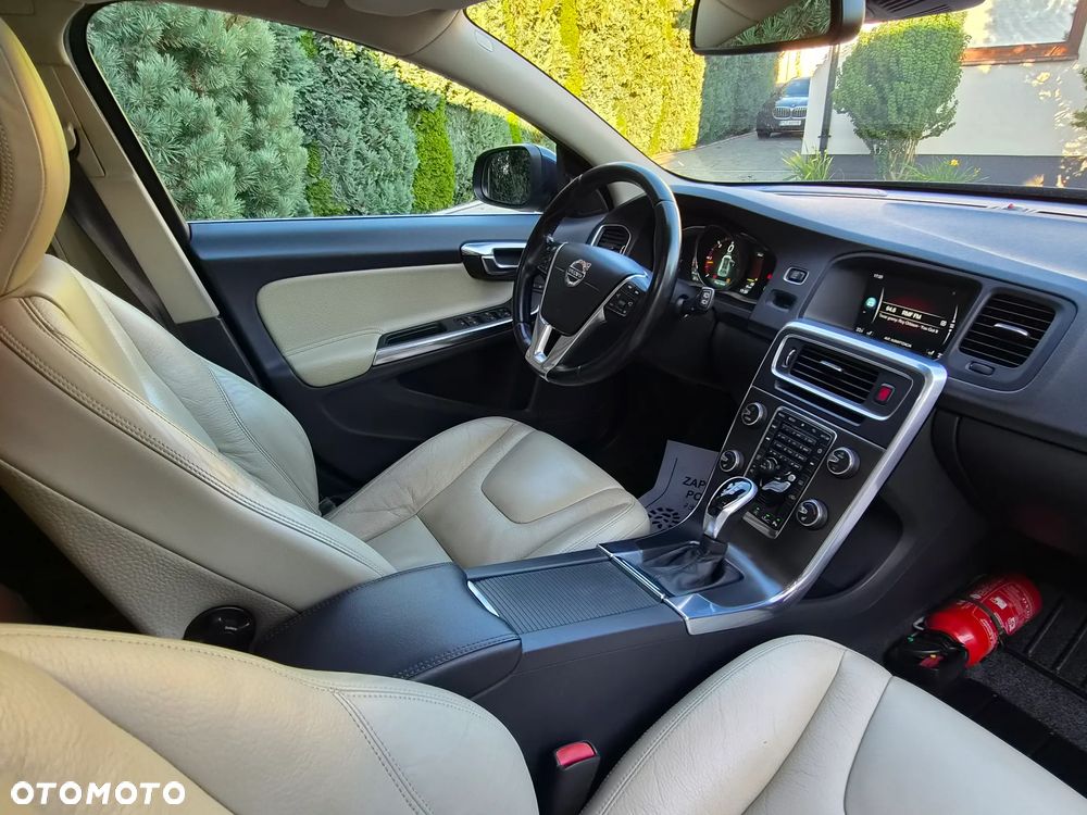 Volvo V60 - 19