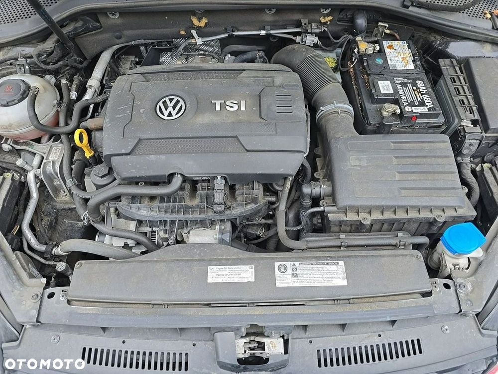 Volkswagen Golf - 13
