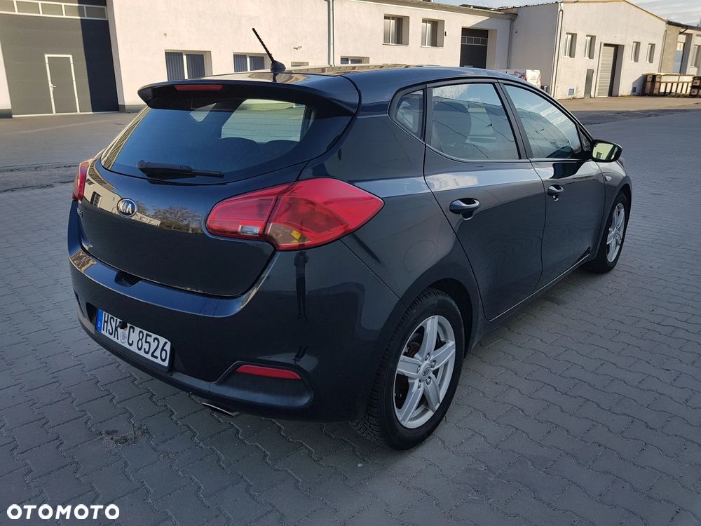 Kia Ceed 1.4 Business Line - 4