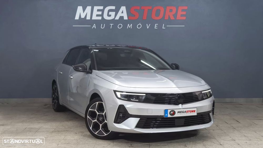 Opel Astra 1.2 T GS Line Aut. - 1