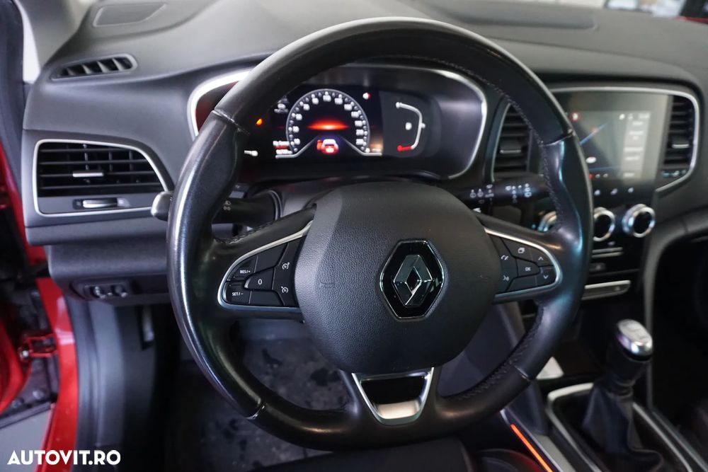 Renault Megane BLUE dCi 115 Techno - 18