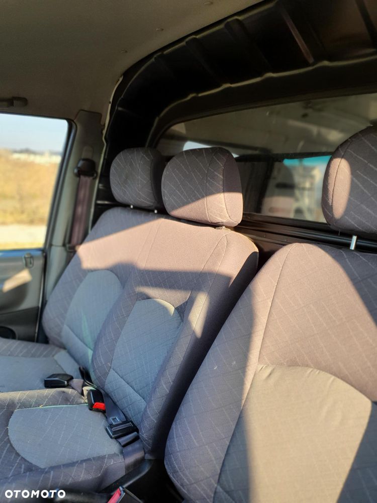 Hyundai H-1 / C12 - 16