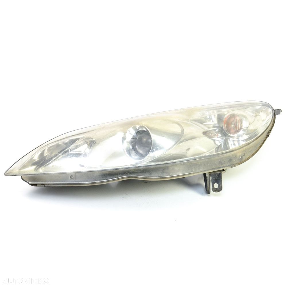 Far Stanga Peugeot 407  2004  > 0000 - 1