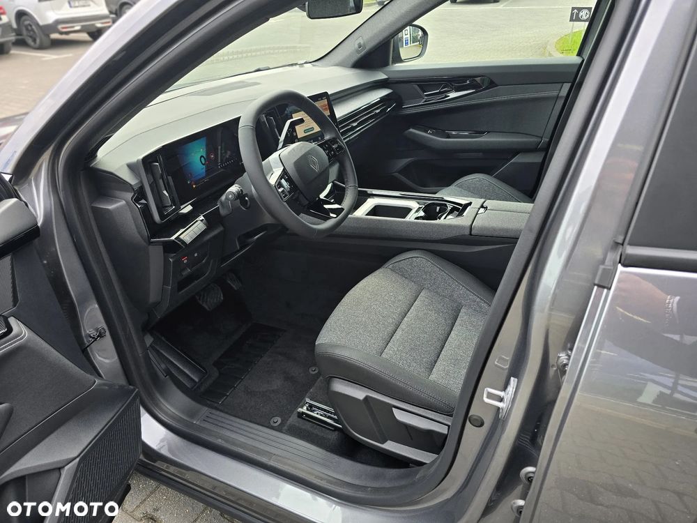 Renault Austral 1.3 TCe mHEV Evolution - 14