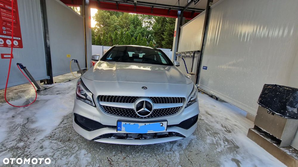 Mercedes-Benz CLA 200 AMG Line - 6