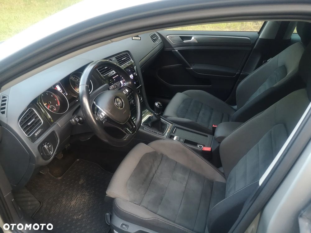 Volkswagen Golf 1.5 TSI BMT Highline - 9