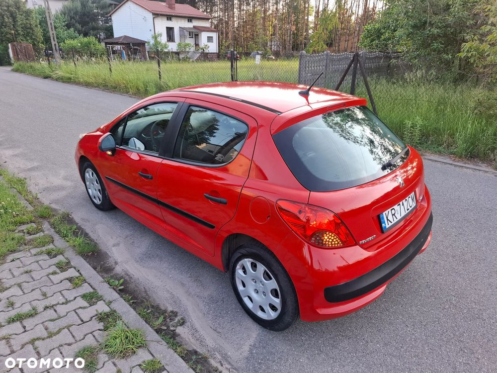 Peugeot 207 1.4 Trendy - 12