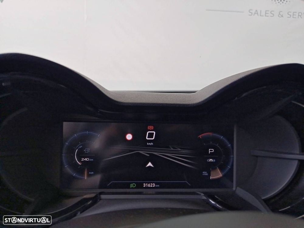 Alfa Romeo Junior 1.2 Speciale eDCT6 - 14