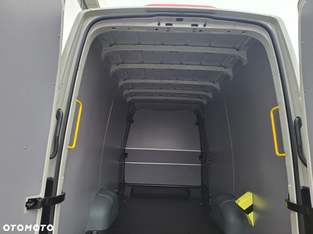 Volkswagen Crafter Brygadowy - 23