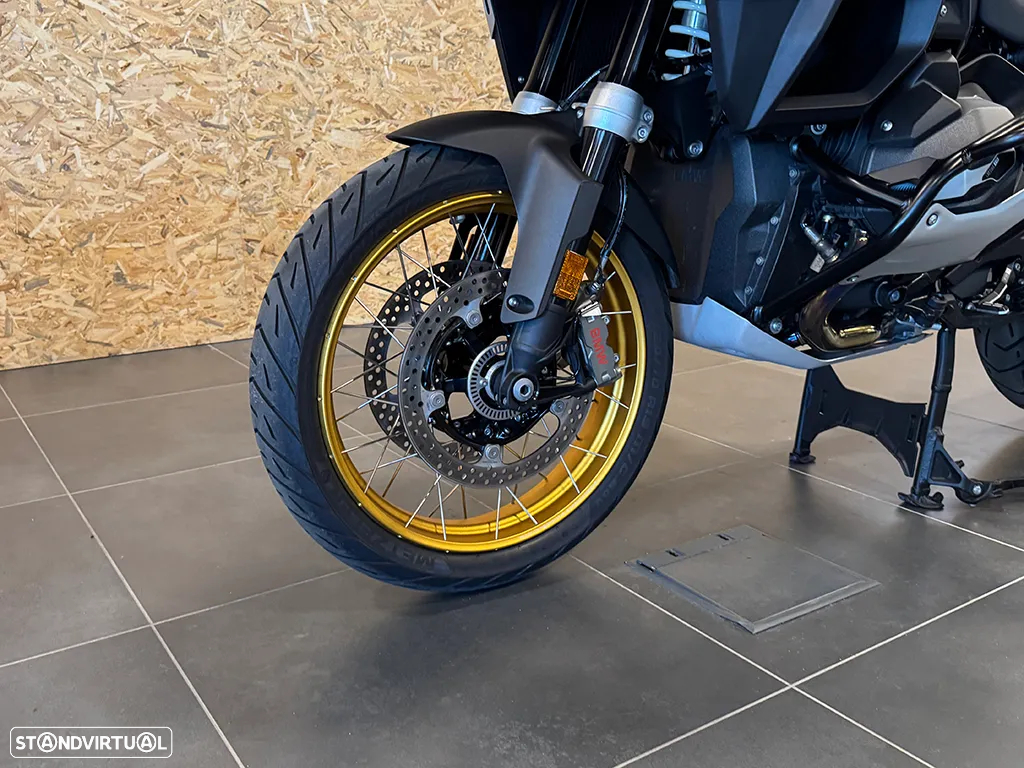 BMW R 1300 GS Adventure - 6