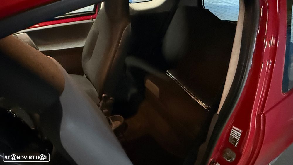 Toyota Aygo 1.0 - 11