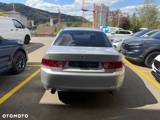 Honda Accord - 5