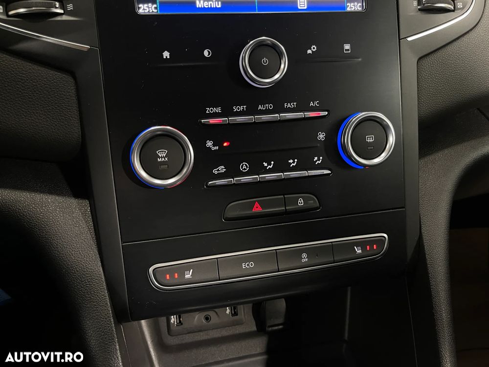 Renault Megane TCe EDC Zen - 17