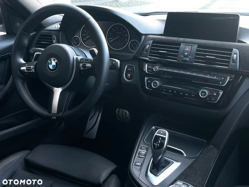 BMW Seria 3 340i Edition M Sport Shadow - 7