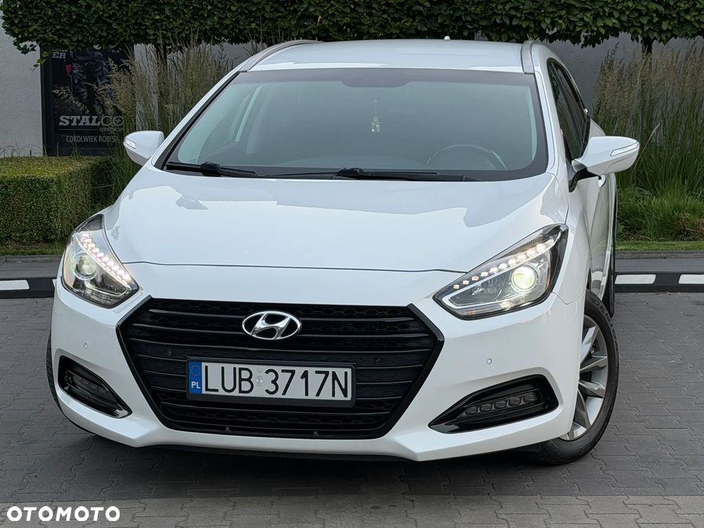 Hyundai i40 Kombi blue 1.7 CRDi Family - 6