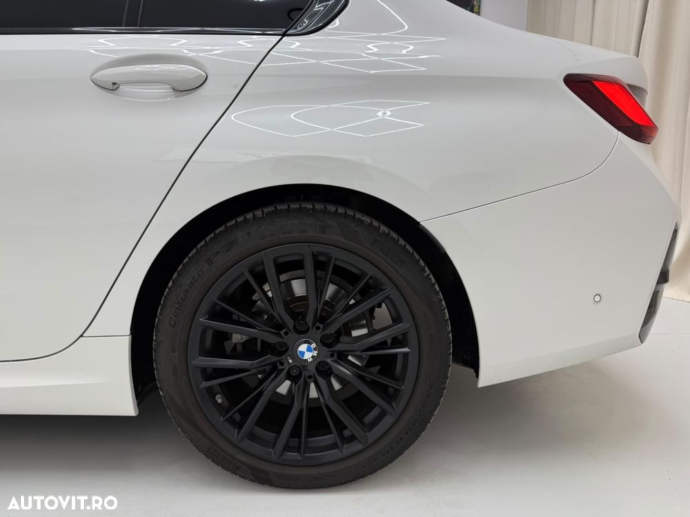 BMW Seria 3 320d xDrive AT MHEV - 8