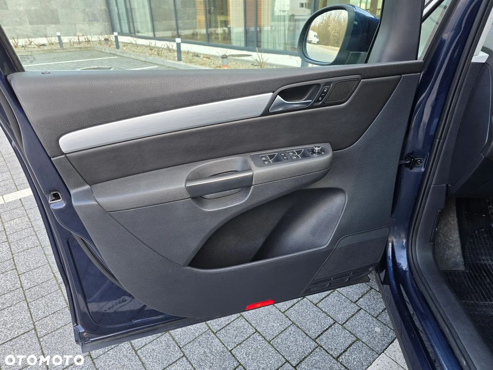 Volkswagen Sharan 2.0 TDI 4Mot Highline - 25