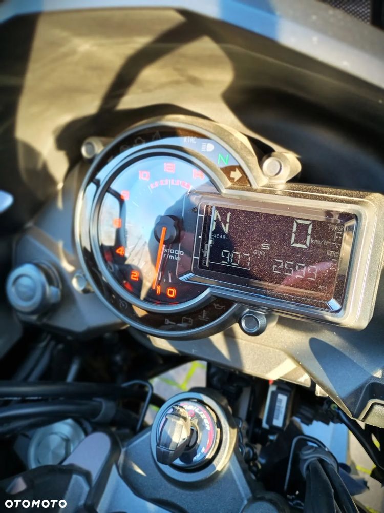 Kawasaki Versys 1000 - 7