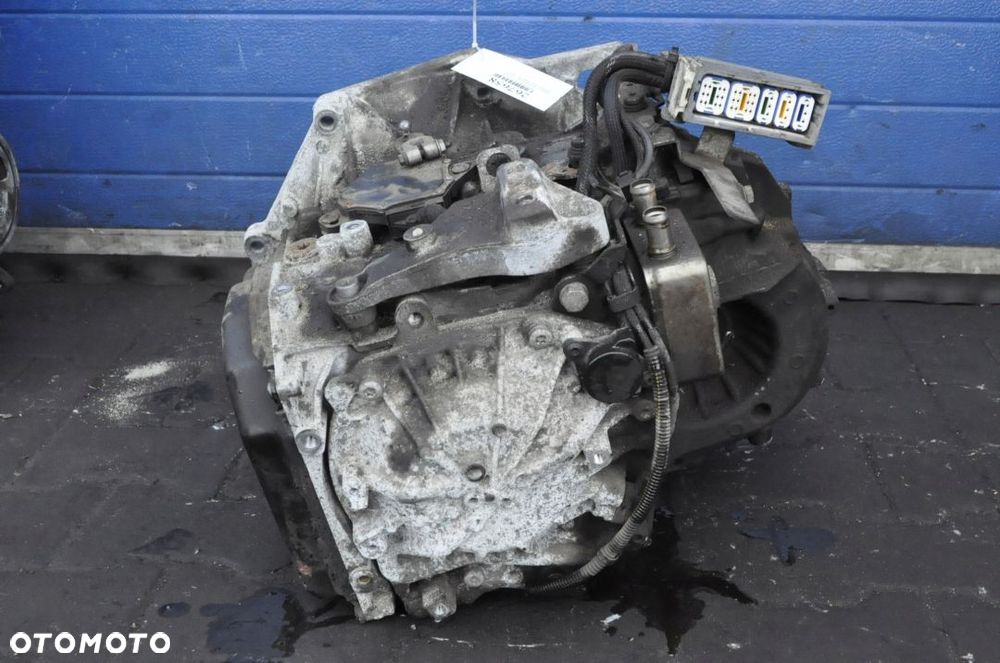 2008 208 DS3 1.6 16V VTI 120KM SKRZYNIA 20TS73 - 4