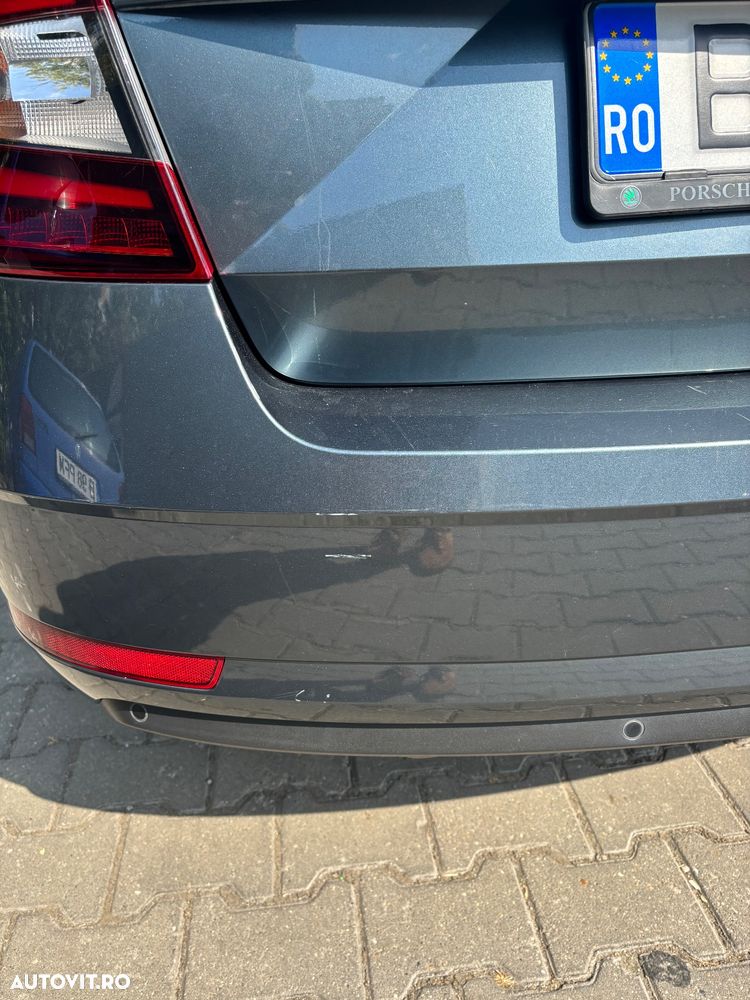 Skoda Octavia 2.0 TDI 4X4 STYLE - 20