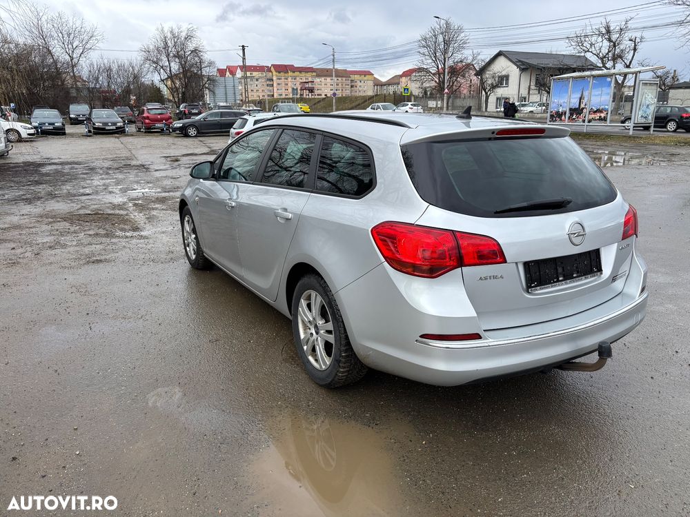 Opel Astra 1.7 CDTI DPF 150 Jahre - 8