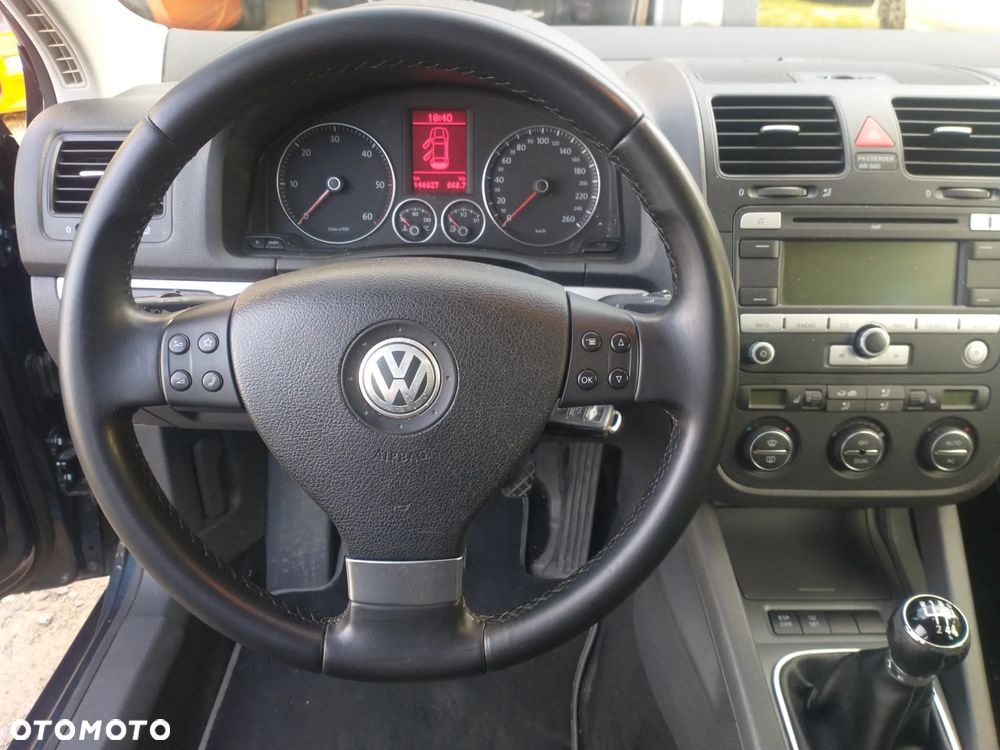 Volkswagen Jetta 1.9 TDI United - 9