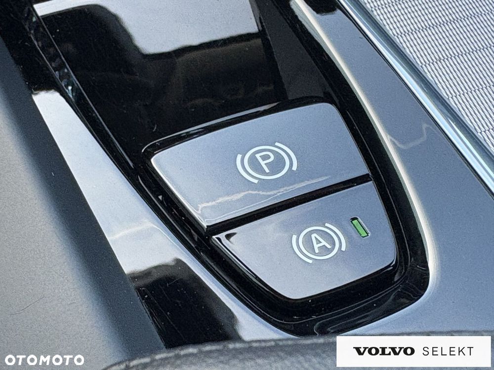 Volvo XC 60 - 23