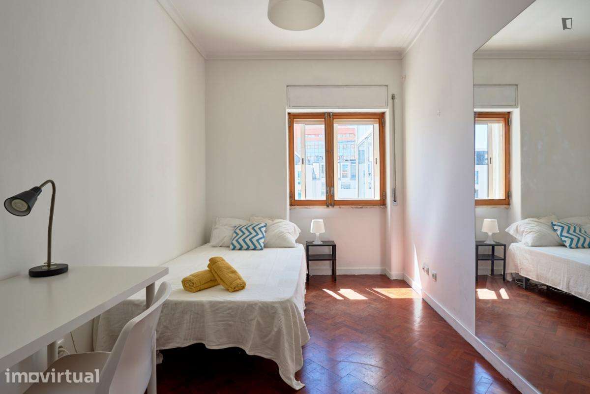 Quarto - localizado em Saldanha Lisbon - Grande imagem: 2/44