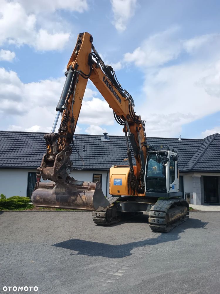 Liebherr R924 COMPACT LITRONIC - 2