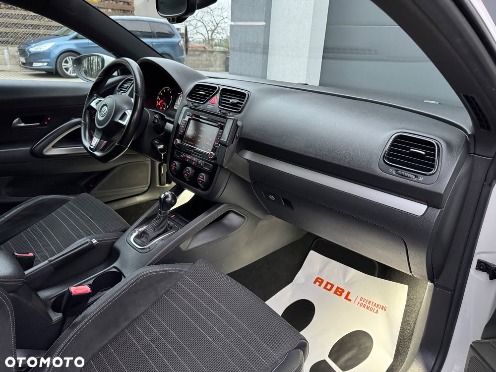 Volkswagen Scirocco 1.4 TSI DSG GTS - 17