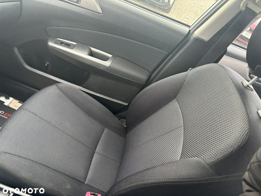 Subaru Forester - 27