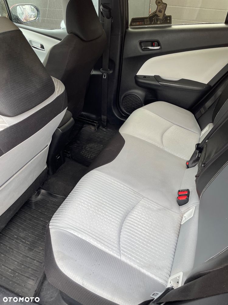 Toyota Prius 1.8 Hybrid Prestige - 14