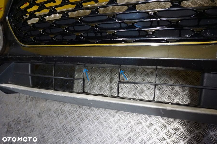 FORD ESCAPE 2020 - Zderzak Przód Przedni Atrapa Kratka USA - 9