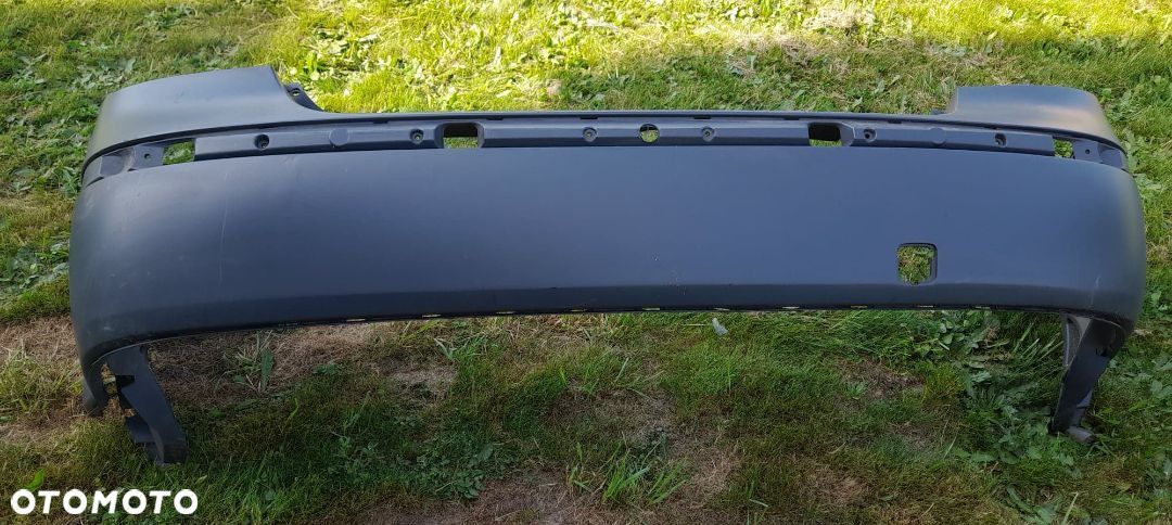 FORD FOCUS II MK2 sedan ZDERZAK TYL TYLNY 04-08 - 1