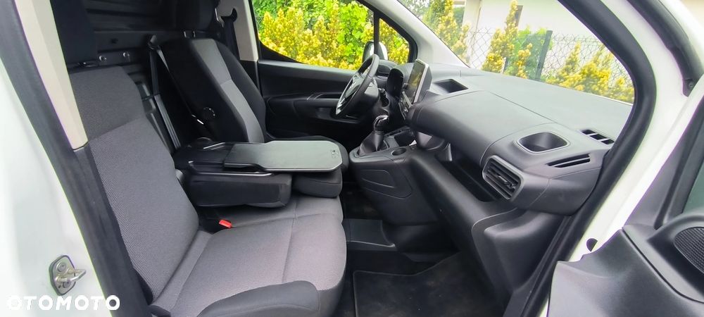Opel Combo - 11